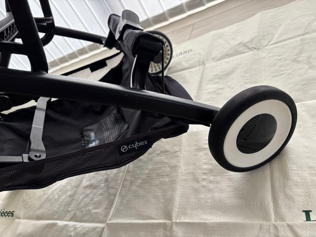 【Cybex LIBELLE】サイベックス リベル2022モデル ムーンブラック