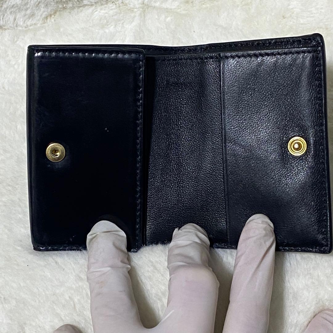 美品 MARNI 三つ折り財布　ブラック　ゴールド　プレート　マルニ　レザー