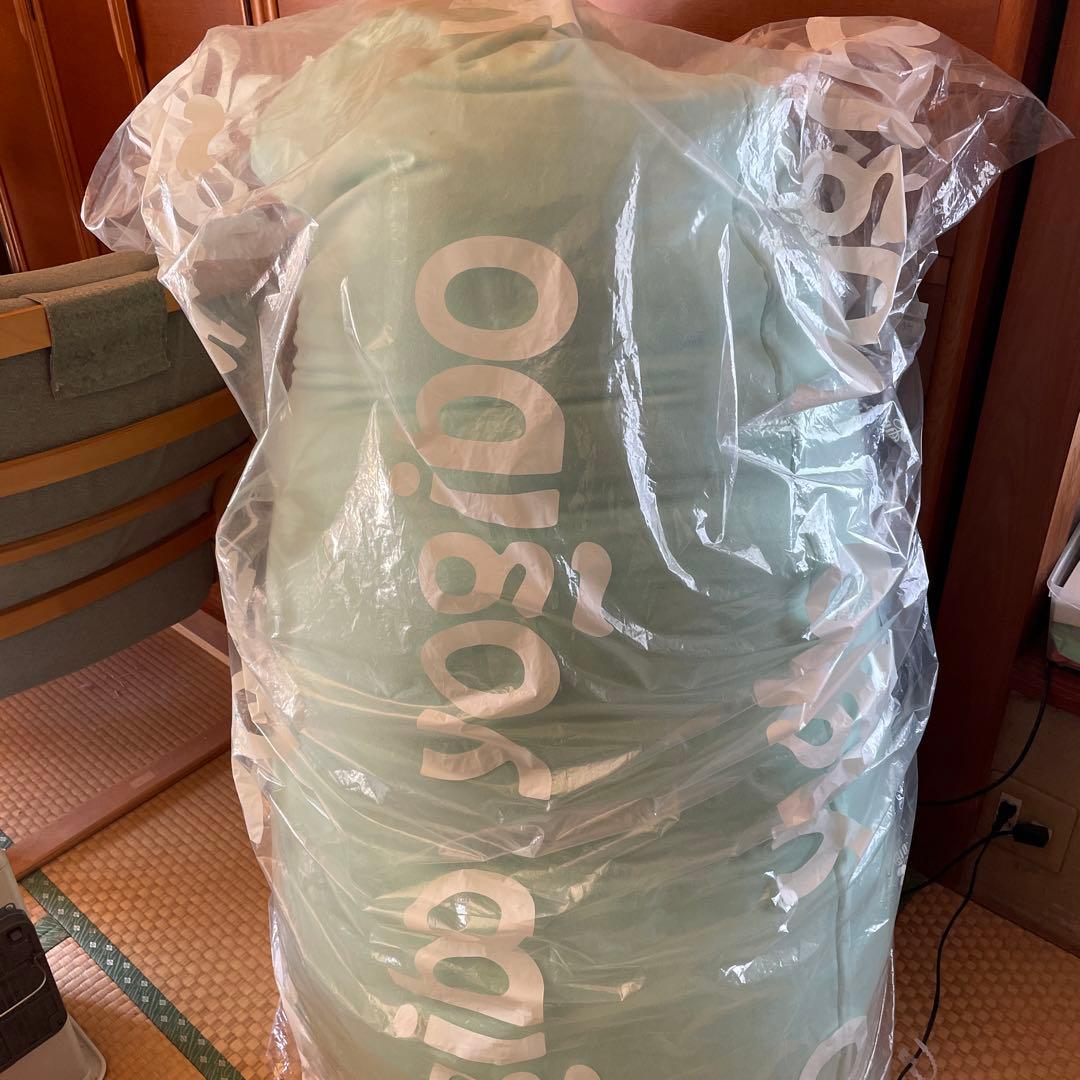 【神奈川県引き取り限定】yogibo max 水色