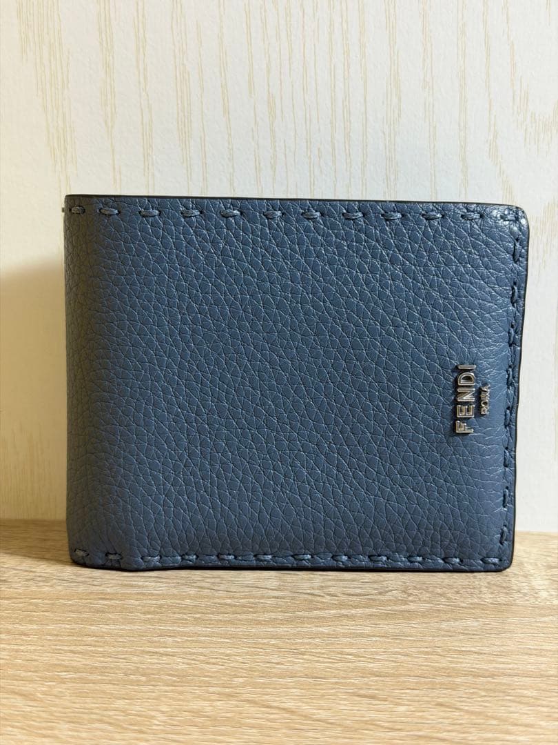 【フェンディ】 セレリア 財布