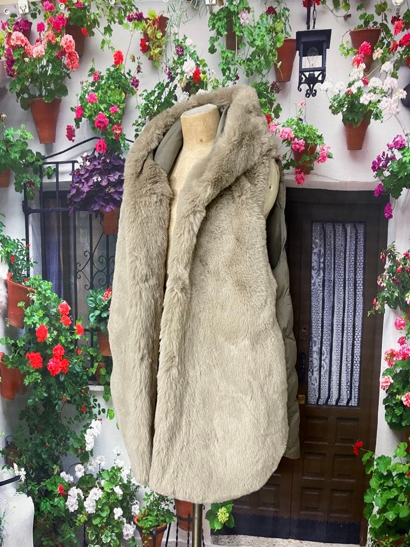 233新品koibitomisaki　エコファーたっぷり♪ダウン切り替えベスト