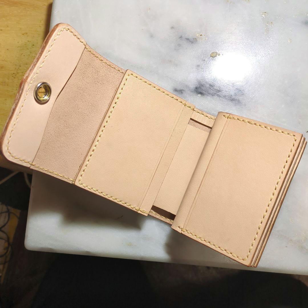 姫路ヌメ革 ミニ財布 ハンドメイド 小さい財布 2つ折り財布 コンチョ 本革