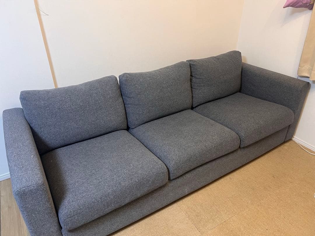 IKEA 3人掛けソファ グレー
