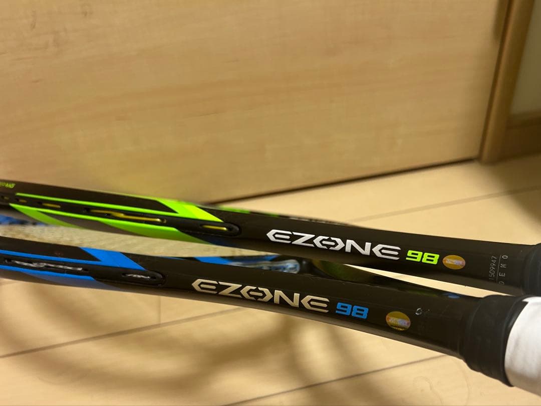 YONEX EZONE 98 2018年 G2 グリップ新品　2本セット