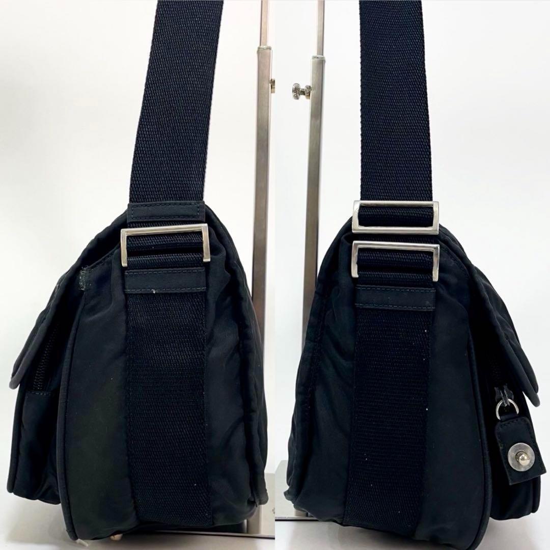 【正規品】プラダ PRADA 三角ロゴ ショルダーバッグ ナイロン 黒 男女兼用