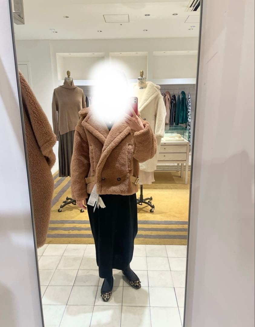 タイムセール中！Max Mara テディベア ショート丈コート- Camel