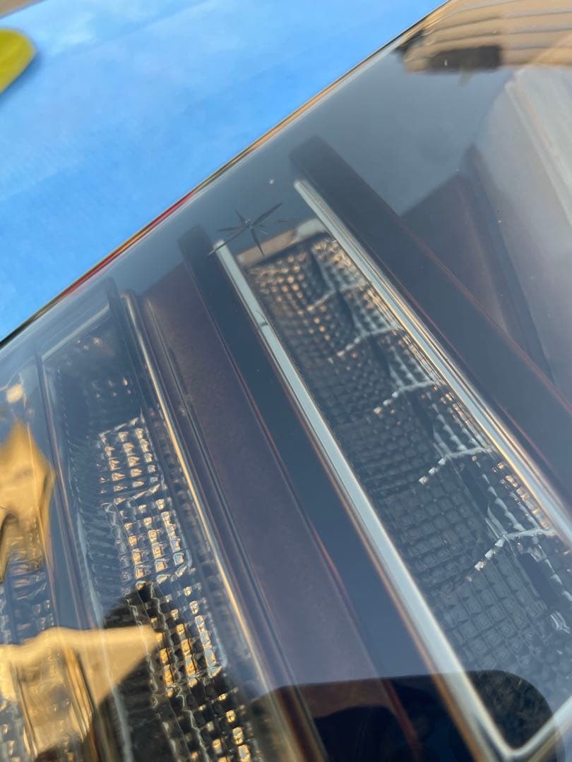 Valenti LEDテールランプ 80系ノア/ヴォクシー