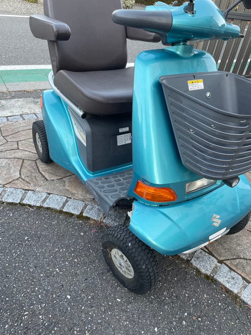 SUZUKI 電動シルバーカー 青　セニアカー　直接取引のみ