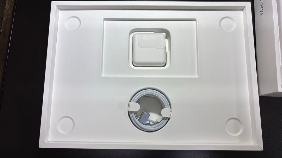 macbook air m4 2025 13インチモデル