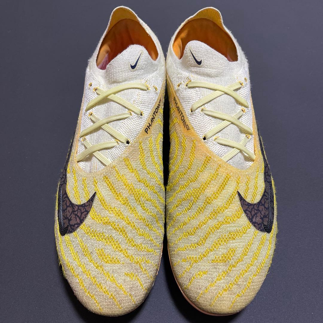 NIKEファントムGX FG SE 27CM