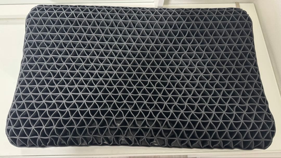 ヒツジのいらない枕　至極　美品