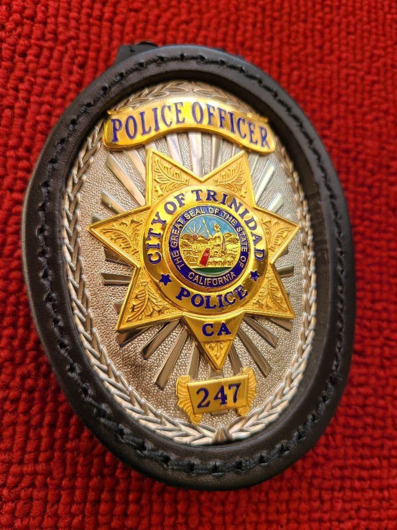 米国ポリスバッジ【TRINIDAD POLICE No.247】US製ホルダー付