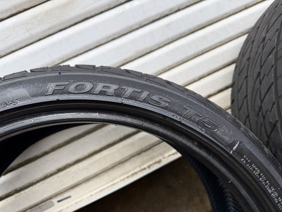 MAXTREK FORTIS T5 245/35R20 タイヤ 2本中古