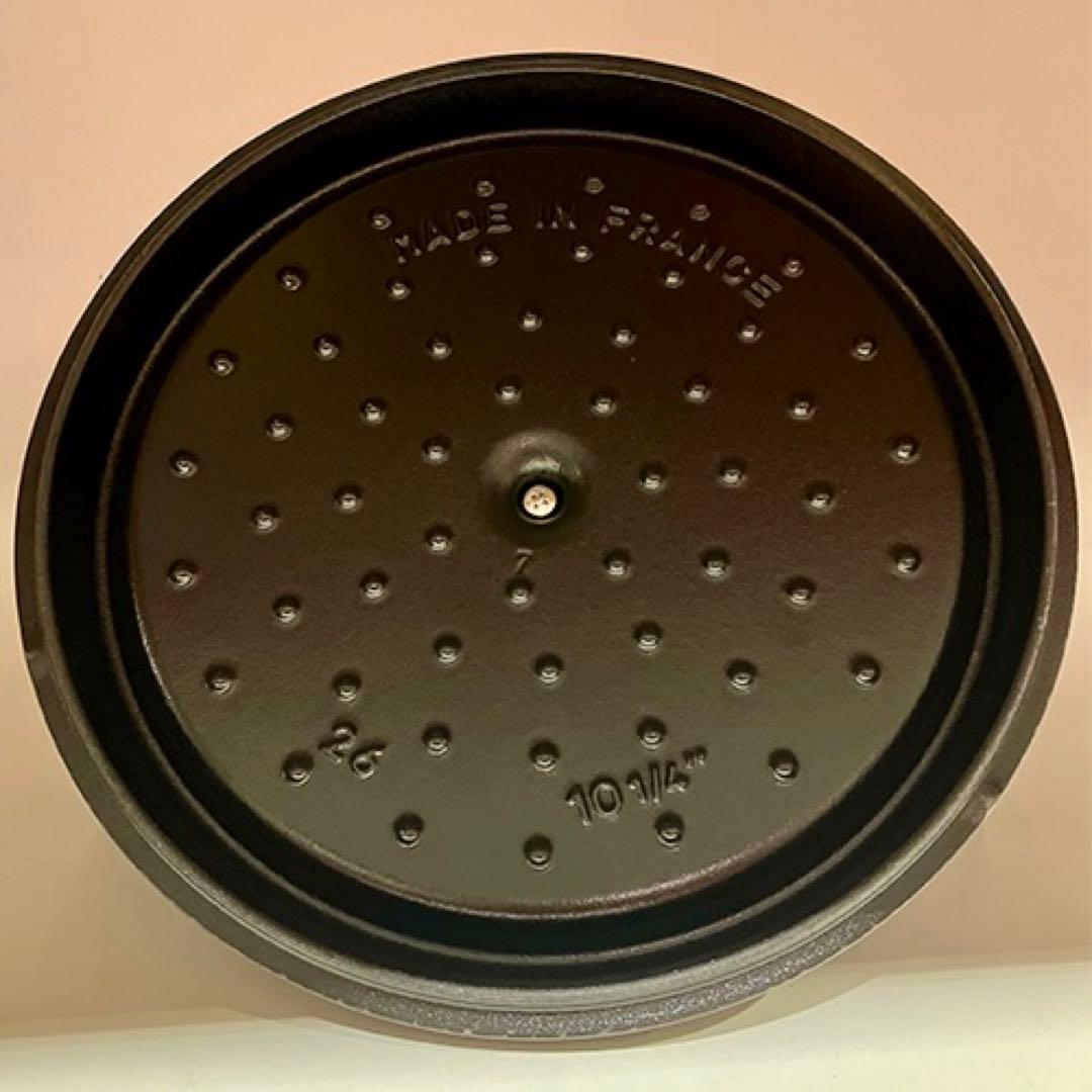 ストウブ シャロー ココット 26cm ブラック ★ STAUB ミトンつき
