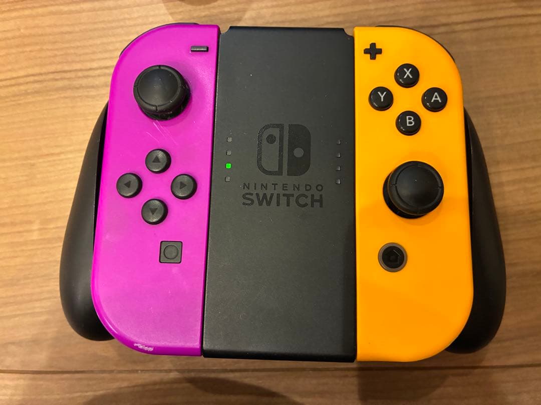 ぽ*こ様 Nintendo Switch 本体 ネオンイエロー・ネオンパープル
