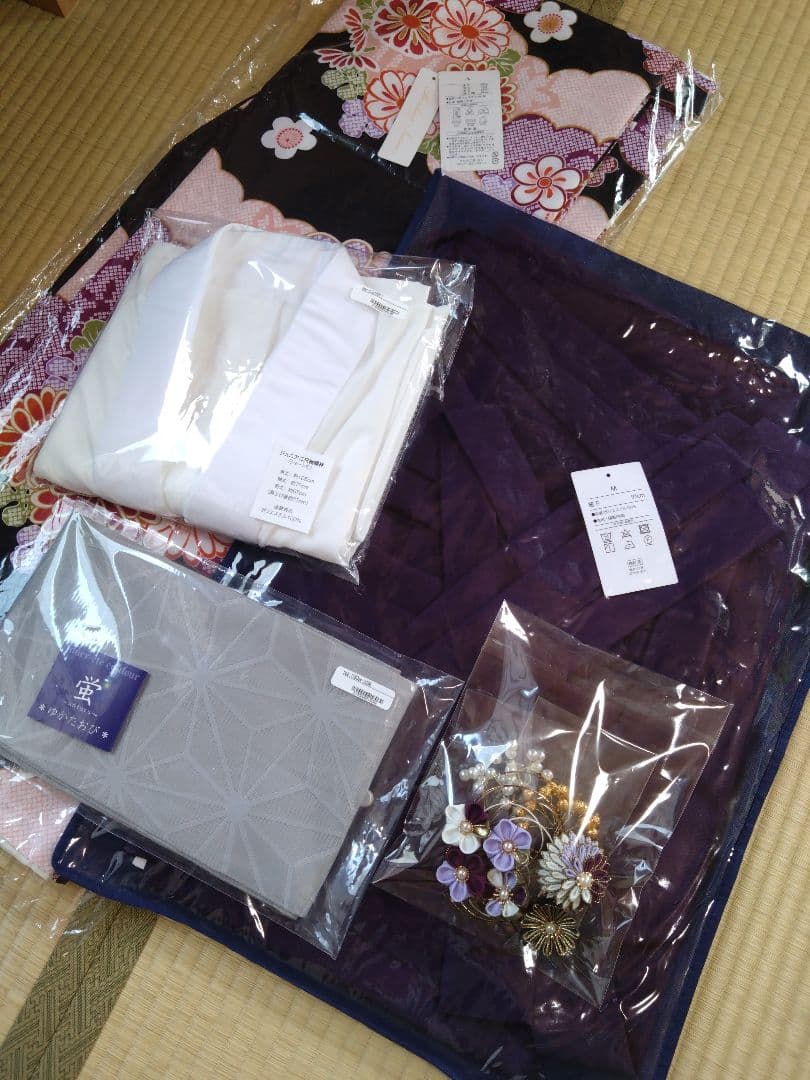 袴セット 袴4点セット 二尺袖着物 袴 襦袢 下帯＋髪飾り＆黒ソックス