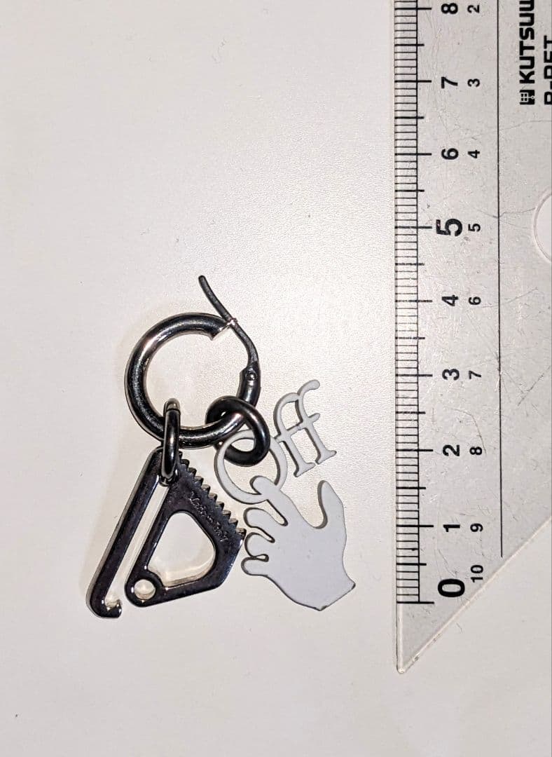 off-white ピアス 片耳用