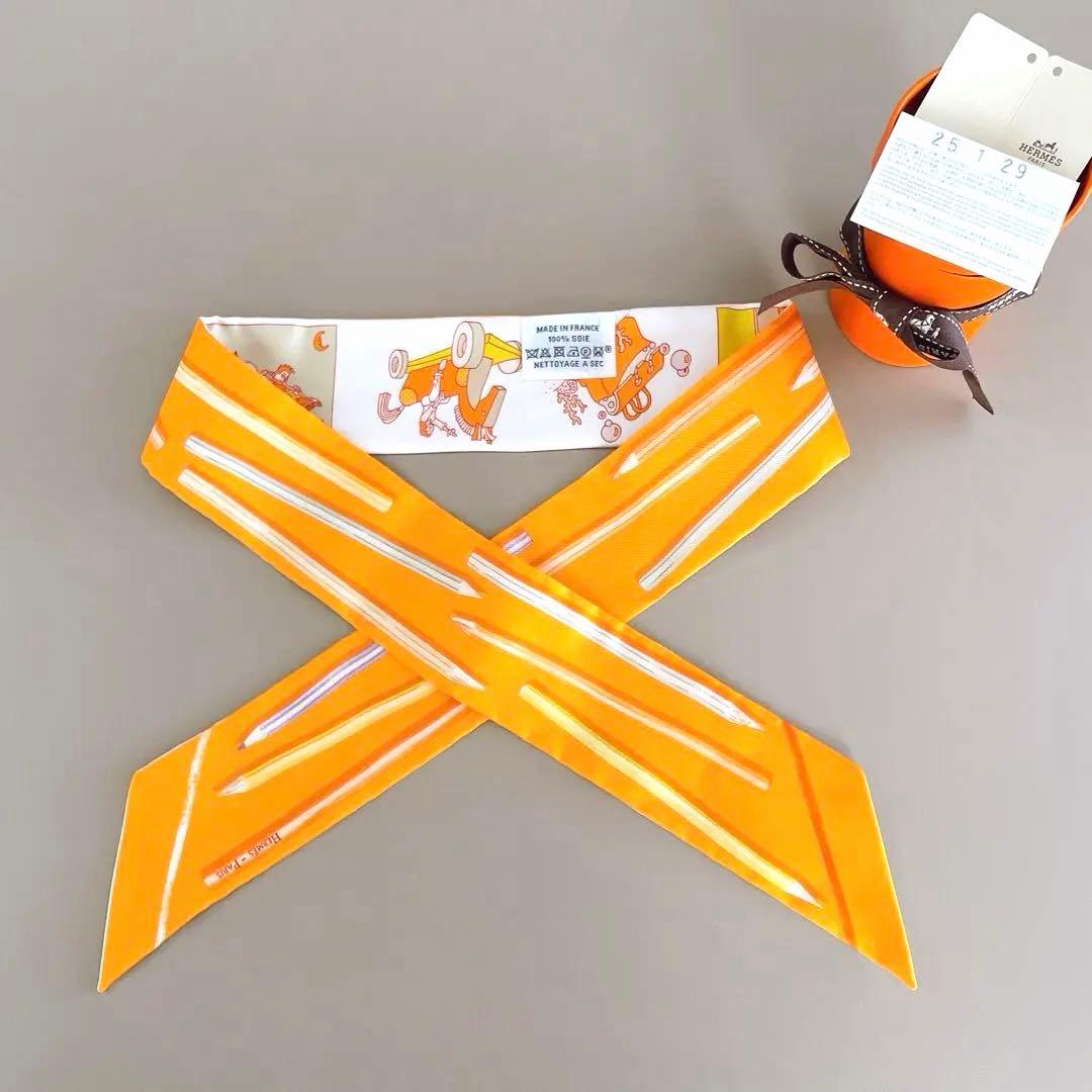 未使用品✨エルメス ツイリー　スカーフ　バンダナ　箱付き　現行