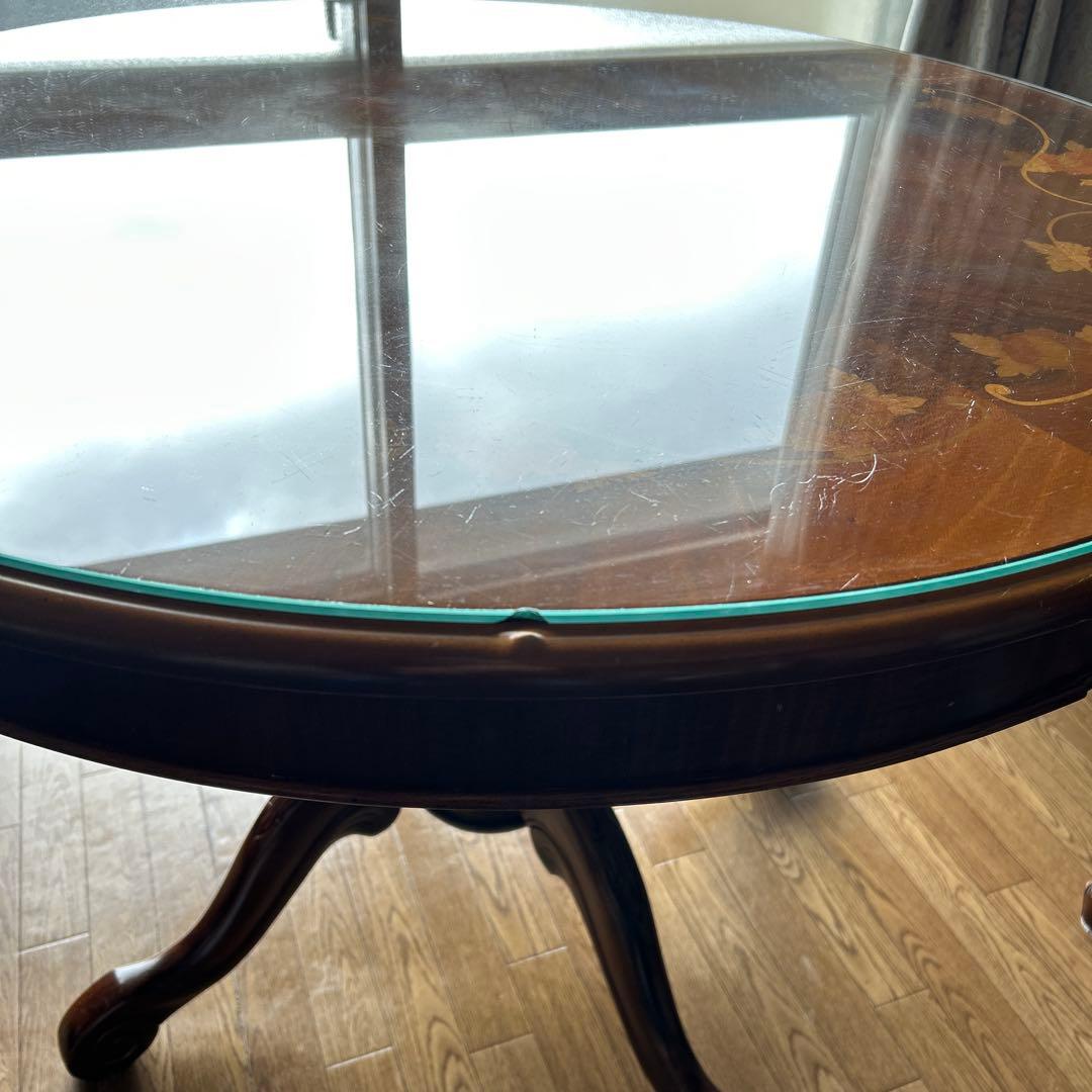 【お取引き相談中】彫刻入り脚＆木象嵌模様の高級木製丸テーブル