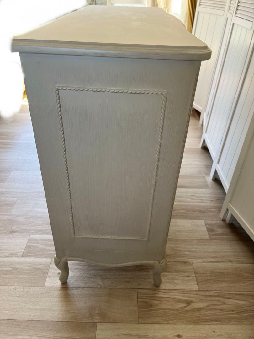 Malian  アンティーク調キャビネット天然木 ロマンチック インテリア