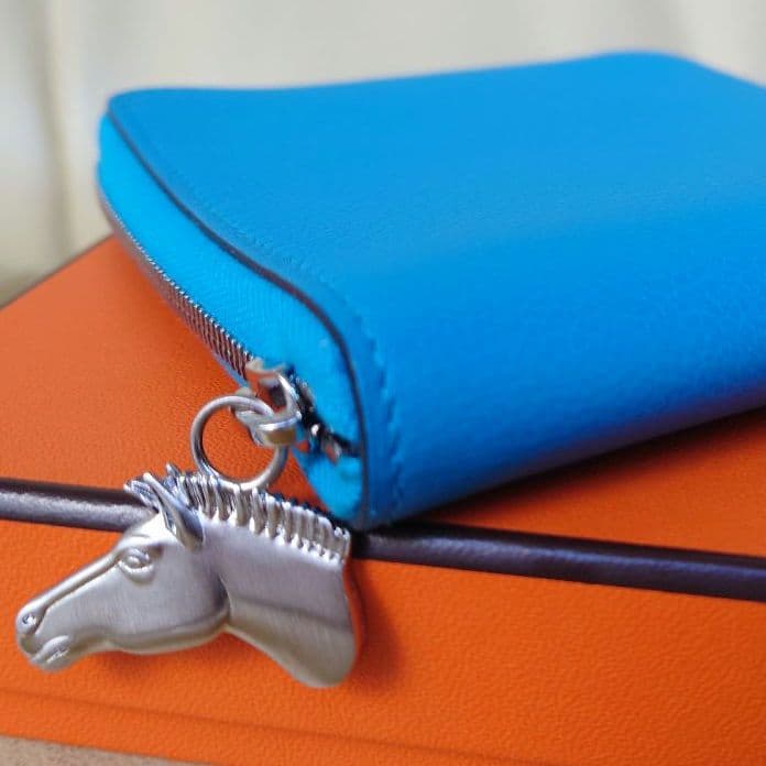 エルメス HERMES ジップアンゴー シュヴァル Z刻印 二つ折り財布