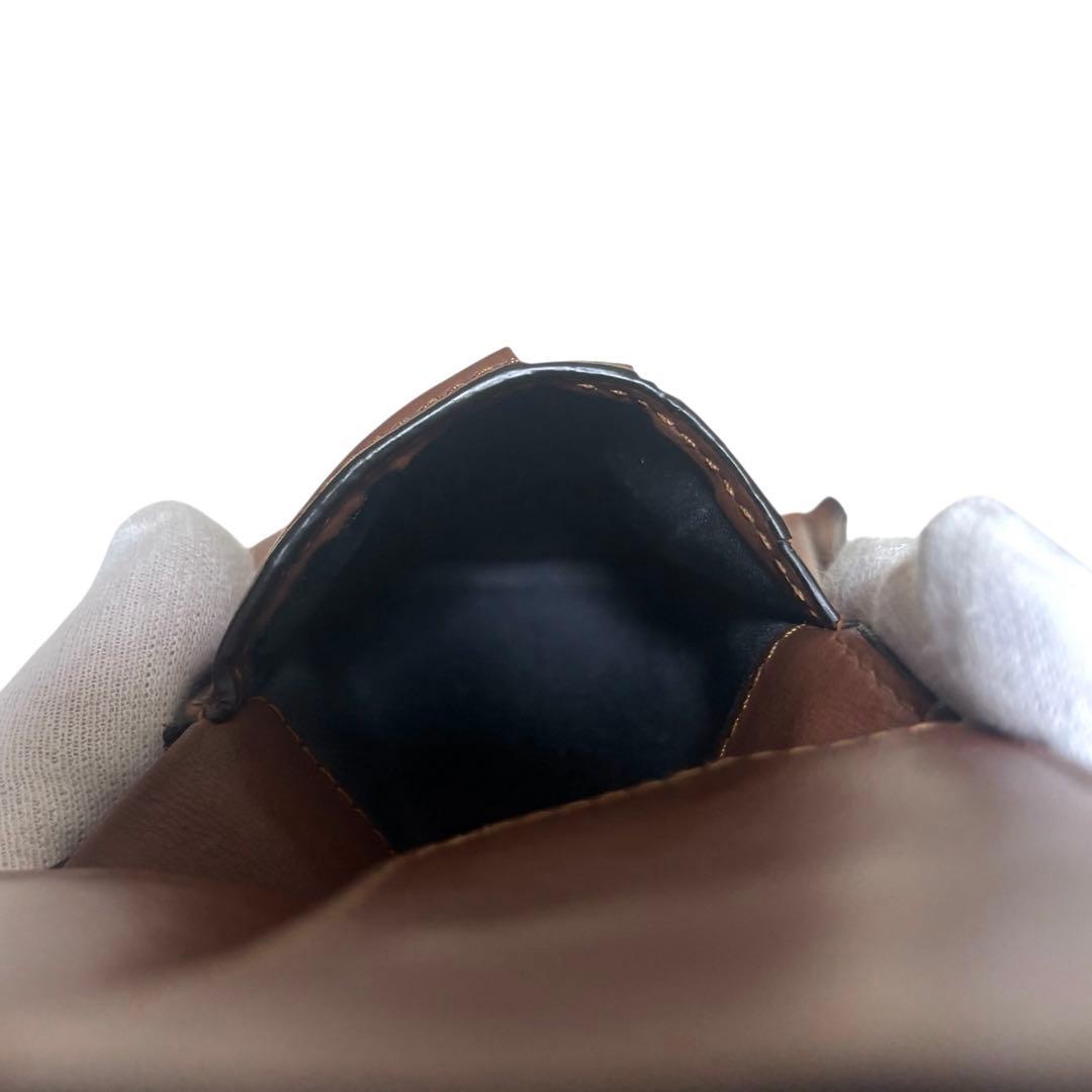 バーバリー　折り財布　フラップ　TB柄　PVC　ブラウン　トーマスバーバリー