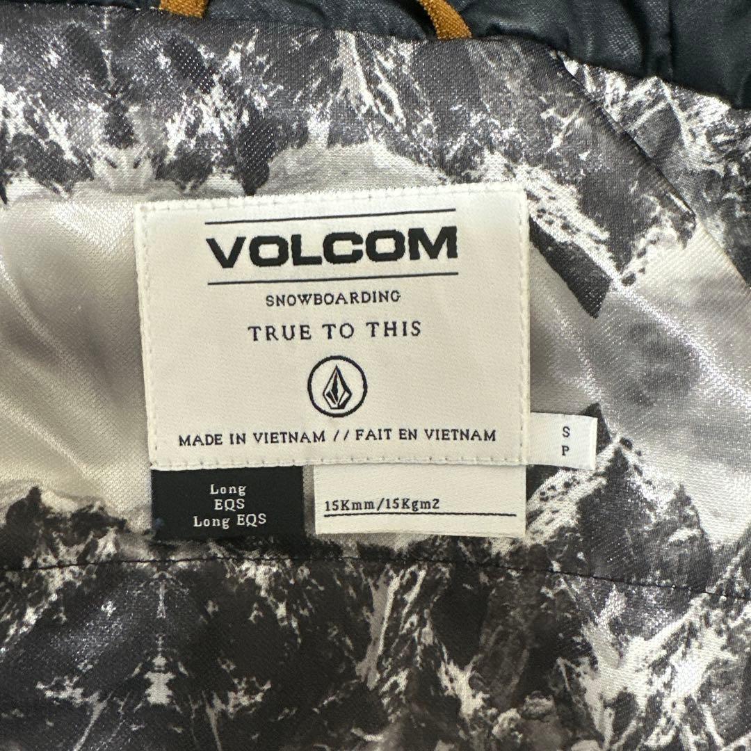 ⭐︎売り切り！早い者勝ち⭐︎VOLCOM⭐︎スノーウェア　レディース