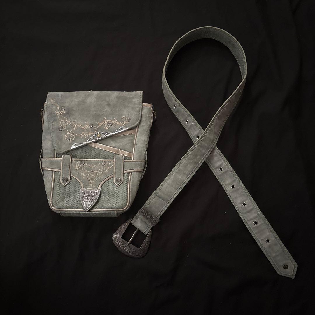00s archive ozz on 刺繍 ウエストポーチ ベルト付き 希少