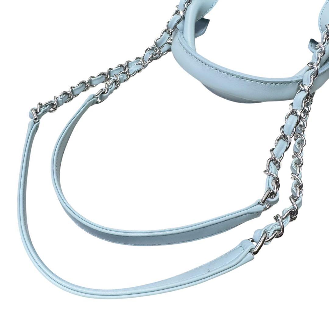 極美品　CHANEL シャネルドーヴィル　スモールショッピングバッグ