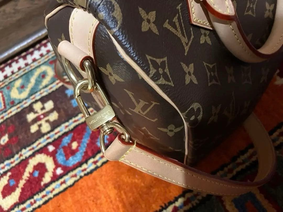 LOUIS VUITTON ルイヴィトン　スピーディー・25