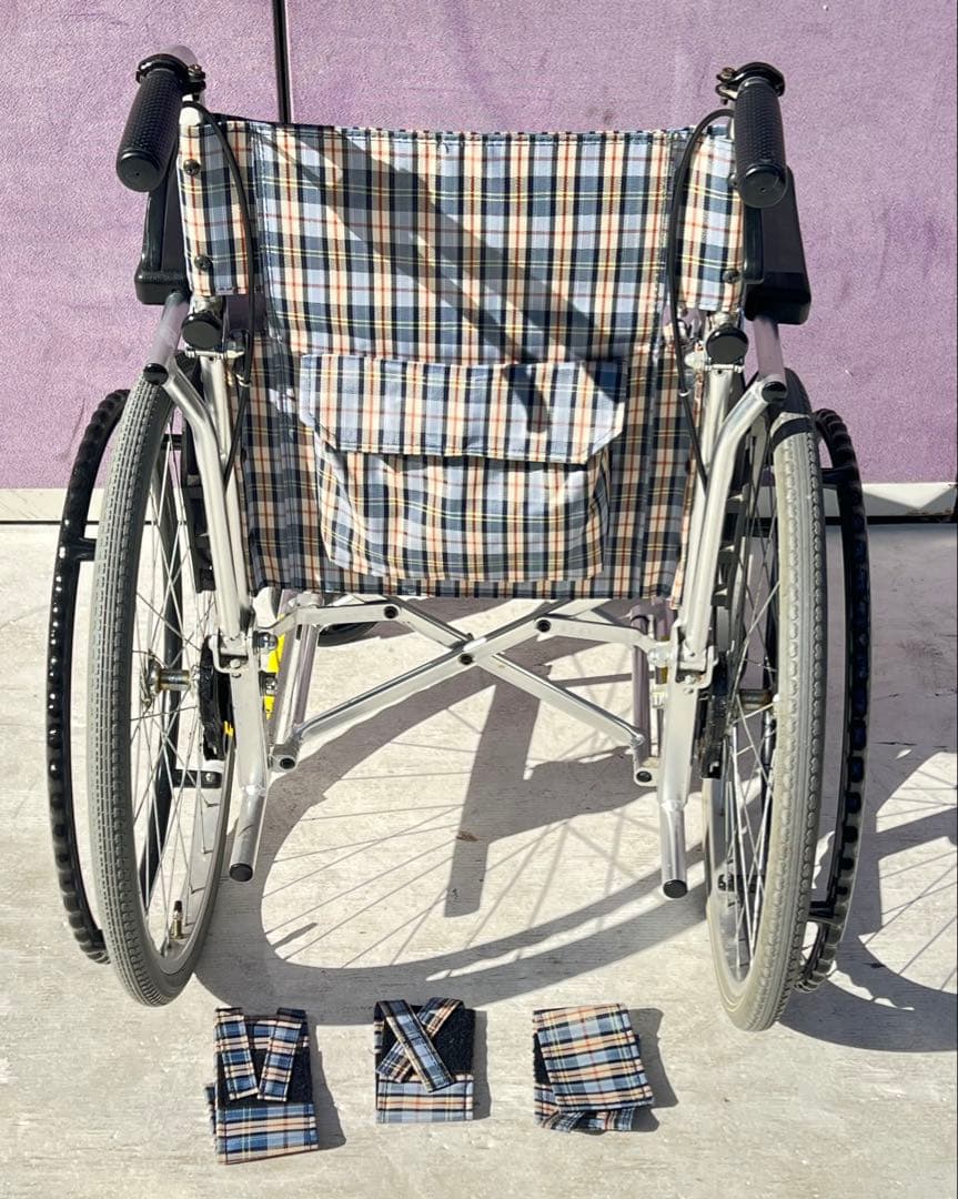ミキ手動車椅子 チェック柄 自走用車椅子 バックポケット付き