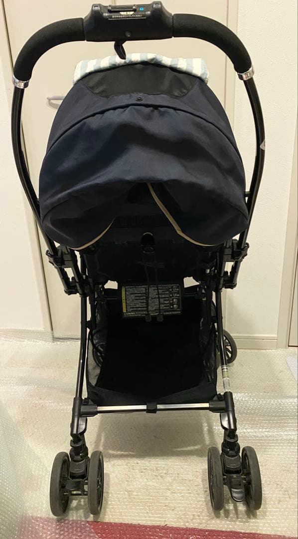 【超美品】Combi　スゴカル　オート4キャス　エッグショック　新生児OK
