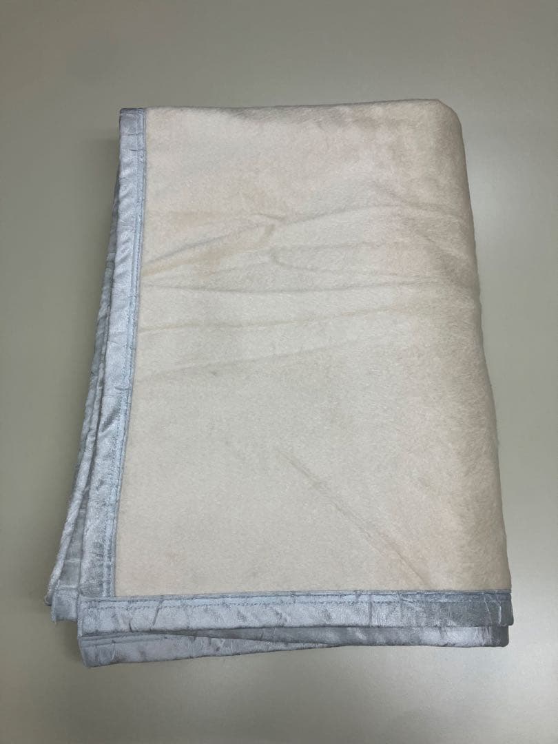 シルクブランケット150cm210cm