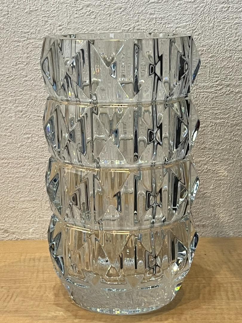 【新品未使用品】Baccarat 　ルクソール ベース　クリスタルガラス 　花瓶