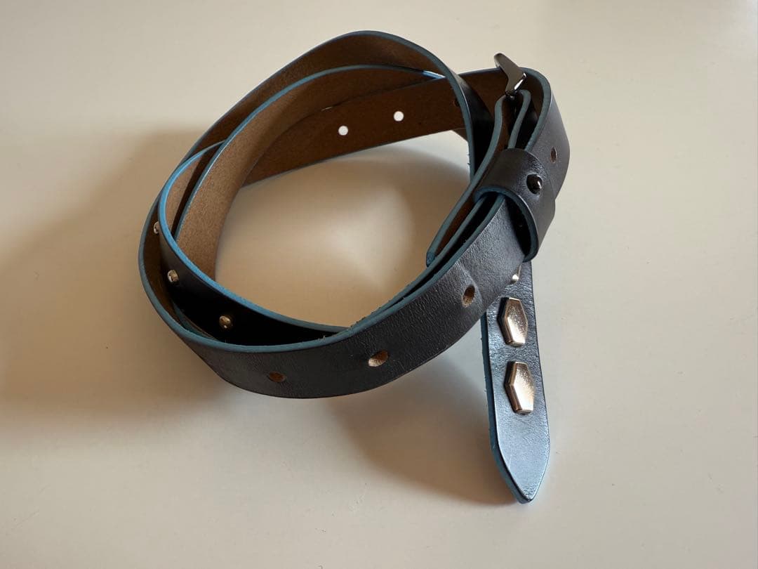 【美品】anytee Narrow Long Belt Black Blue