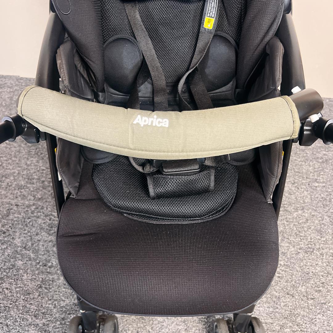 【極美品】Aprica LUXUNA B CSN ベビーカー オリーブグリーン