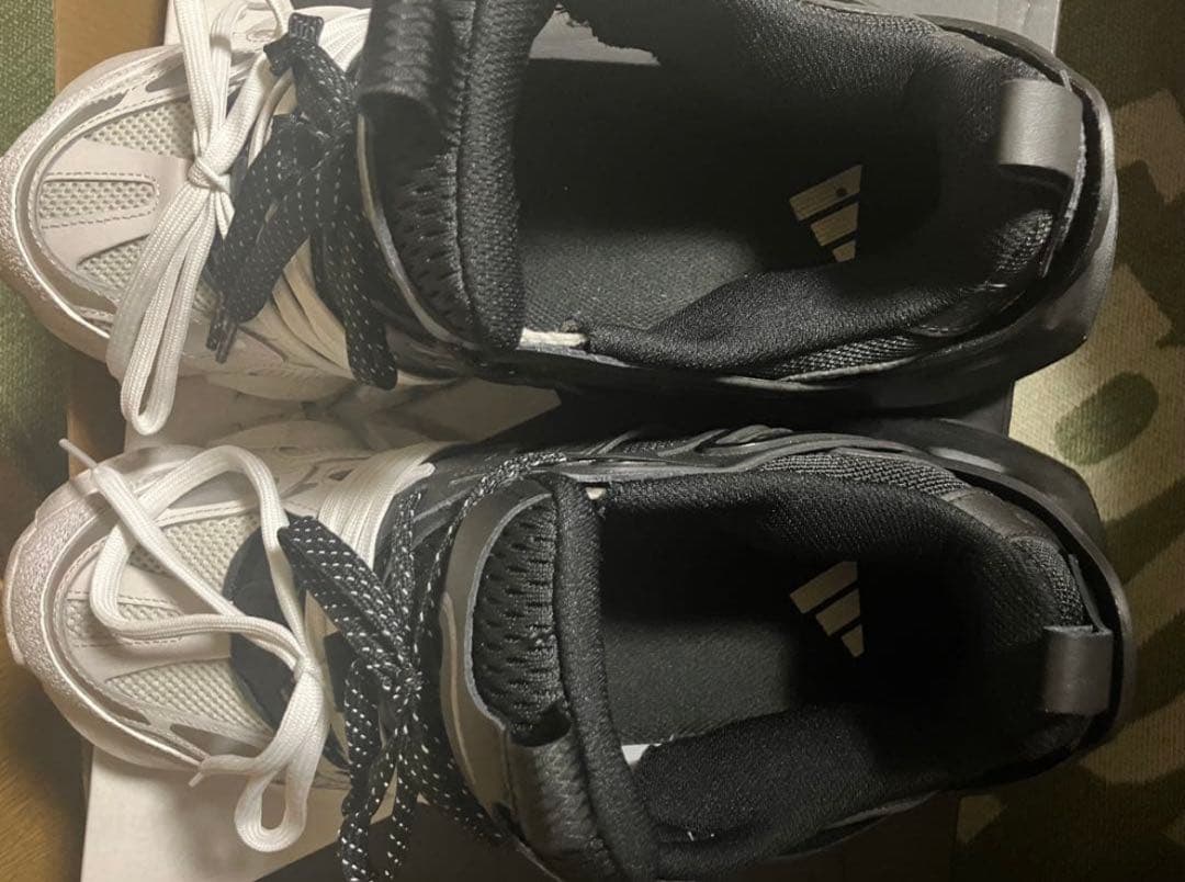 靴 adidas XLG RUNNER DELUXE