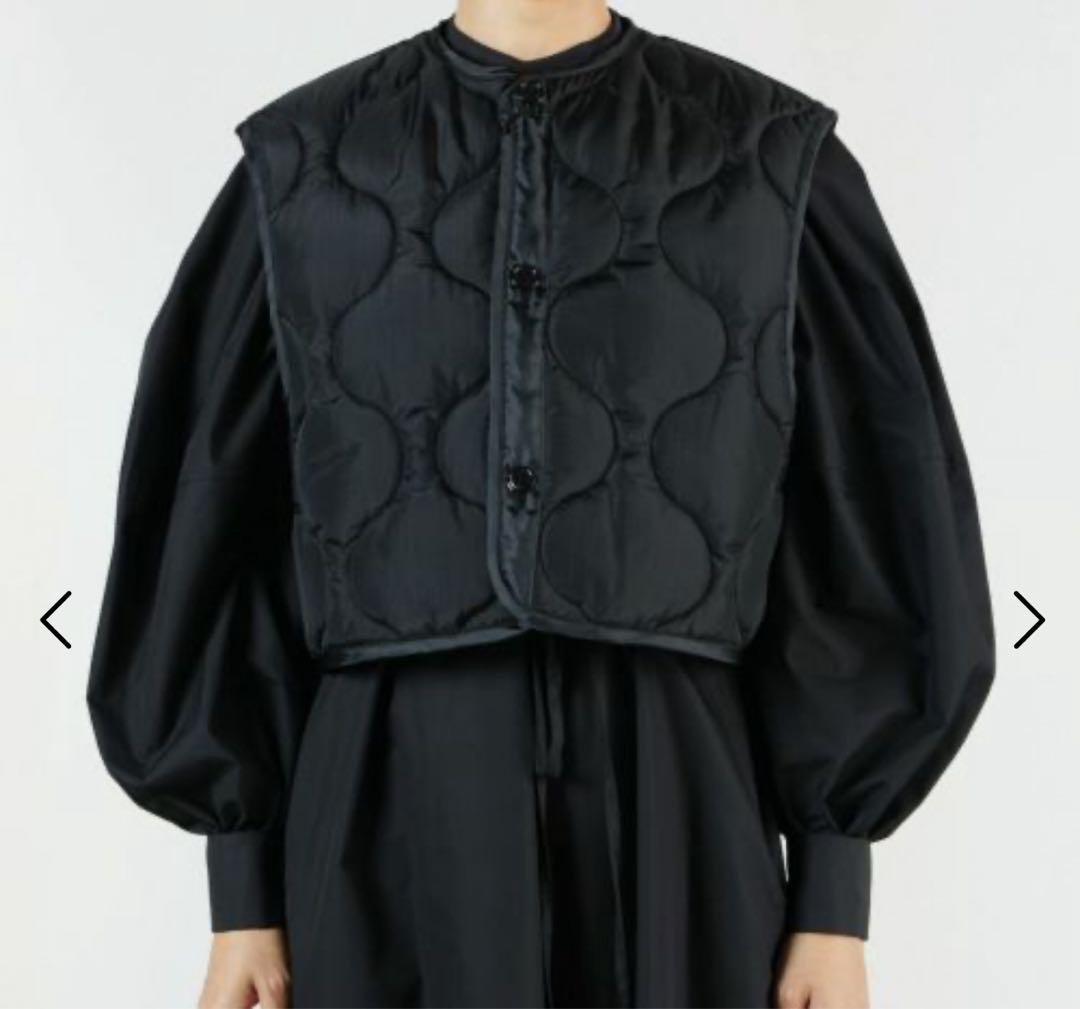 HYKEハイクQUILTED CROPPED VESTキルティングベスト