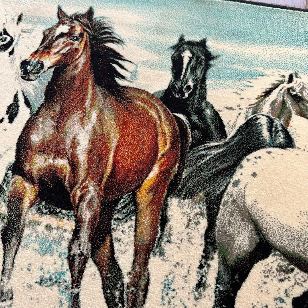 【新品未使用】絵画風絨毯　カーペット　玄関用　馬　玄関　廊下　絵画　イラン