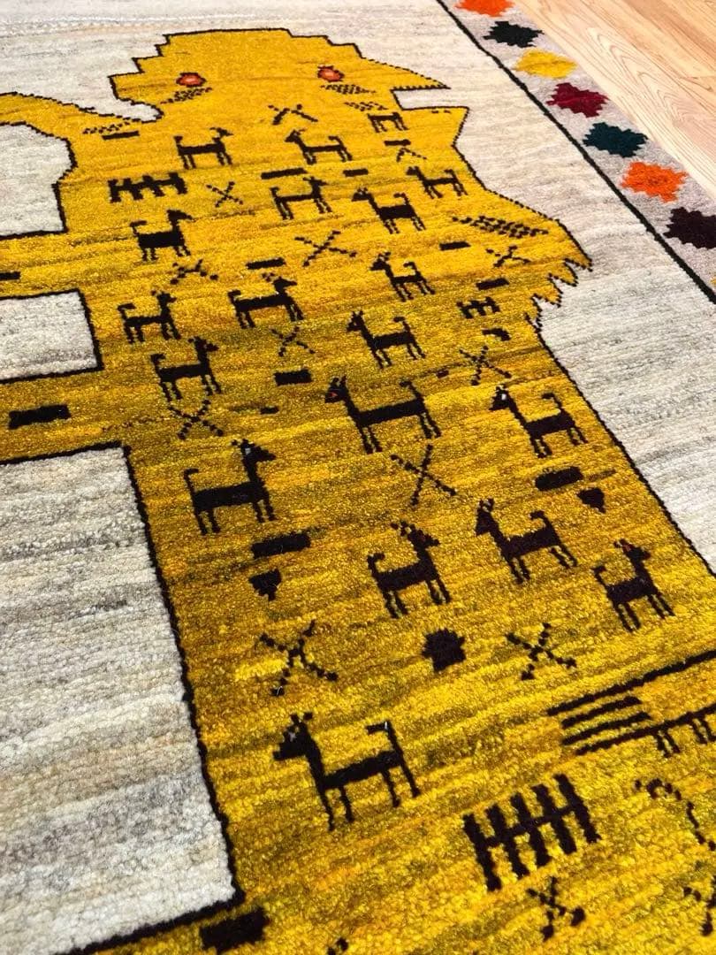 ペルシャ　トライバルラグ　アマレバフト　150×105 生成ライオン