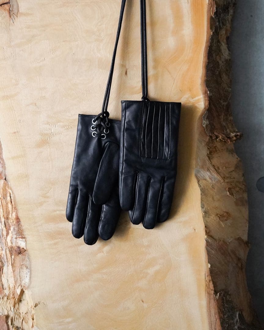 小物 NEU_IN 24AW Lace-up leather gloves