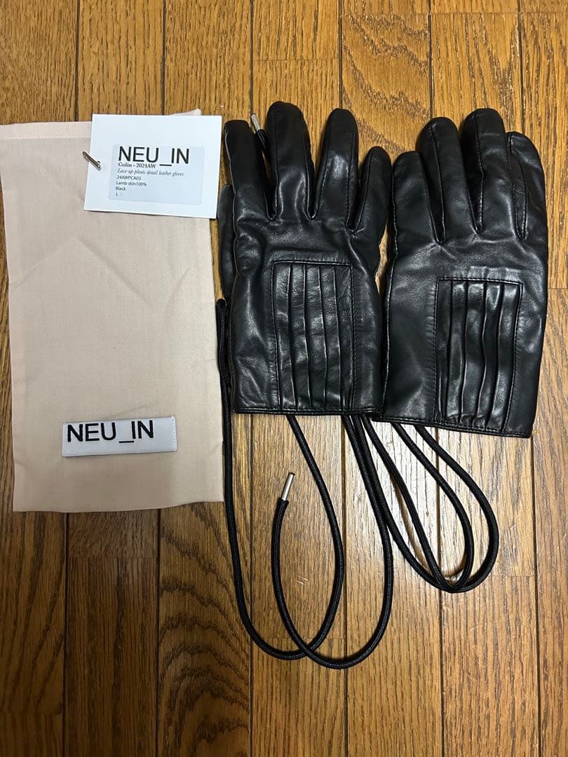 小物 NEU_IN 24AW Lace-up leather gloves