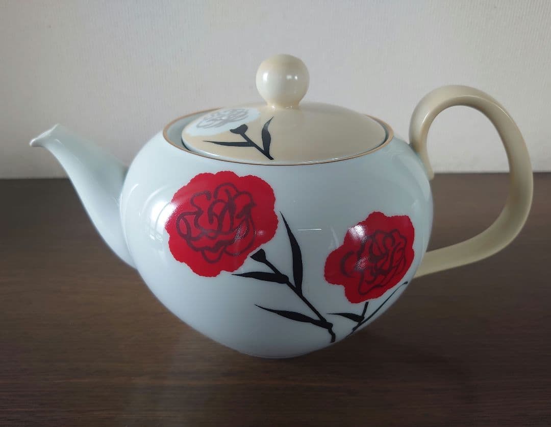 最終！Noritake/日本陶器會社 カーネーション柄ティーセット