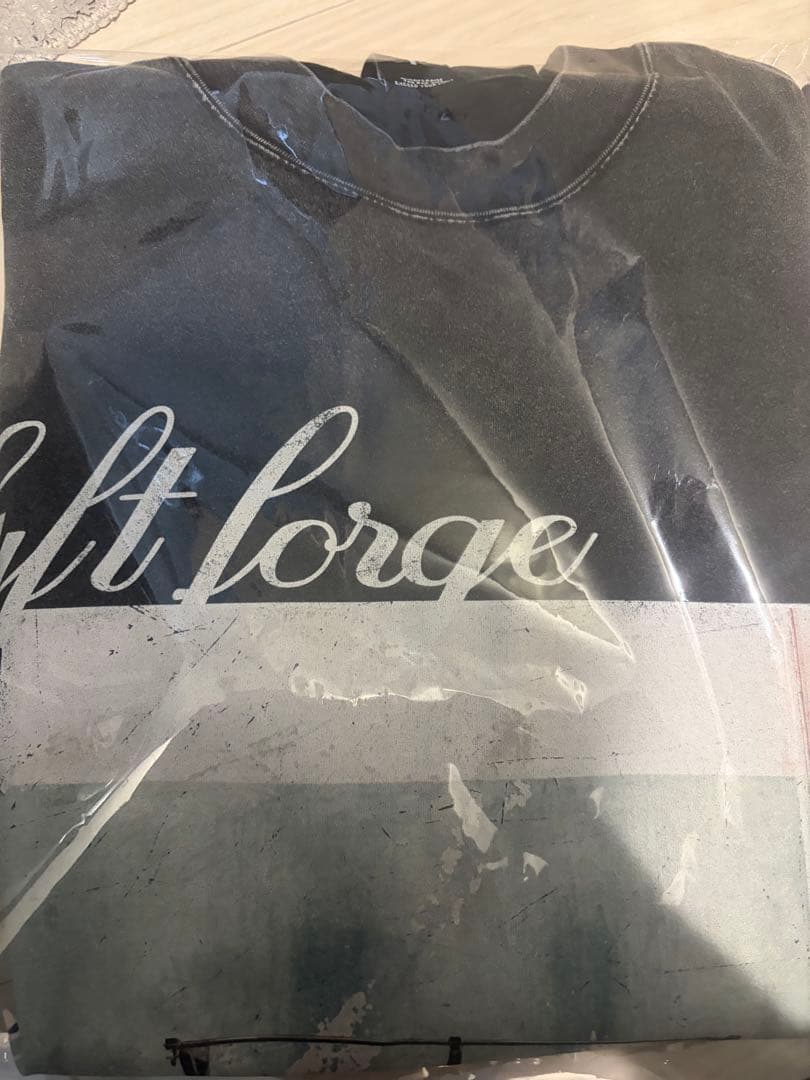 LYFT × GOLD'S GYM VINTAGE BIG T-SHIRT