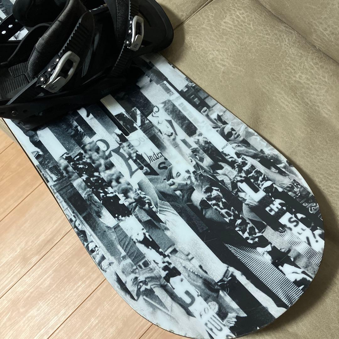 グーフィー変更 SUPER HERO 154× BURTON MISSION M
