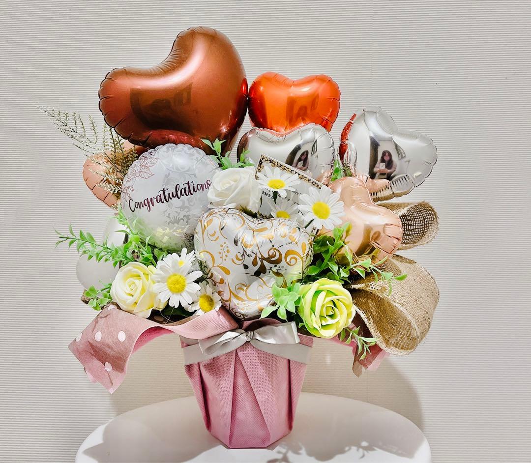お祝い　バルーンアレンジ
