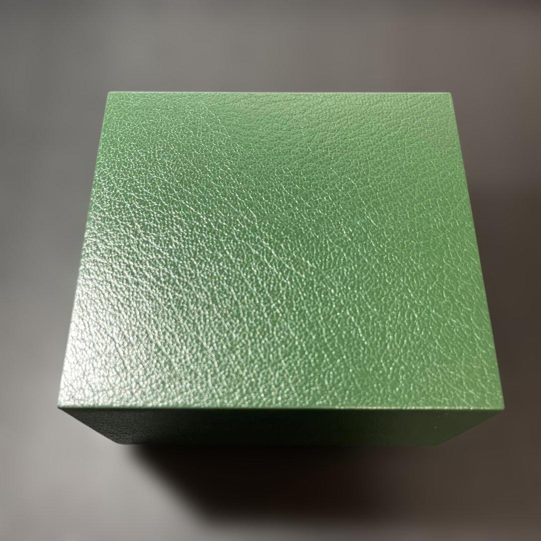 【美品】GUCCI　チェンジベゼル　シルバー　新品電池　レディース腕時計　稼働