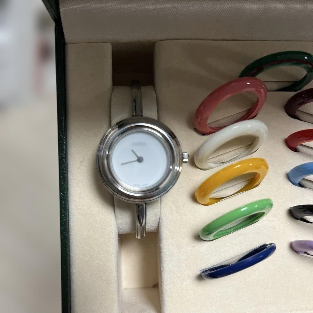 【美品】GUCCI　チェンジベゼル　シルバー　新品電池　レディース腕時計　稼働