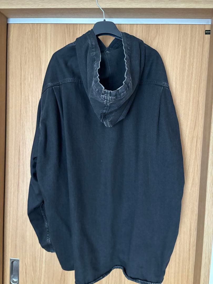 コムドットやまと着用　diesel D-Dewny-Hood