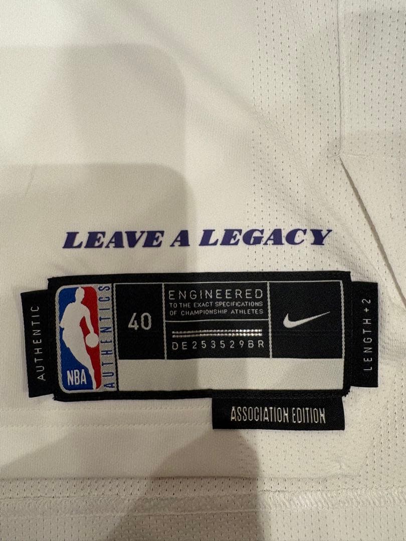 レイカーズ　ドンチッチ　Authentic Jersey 40